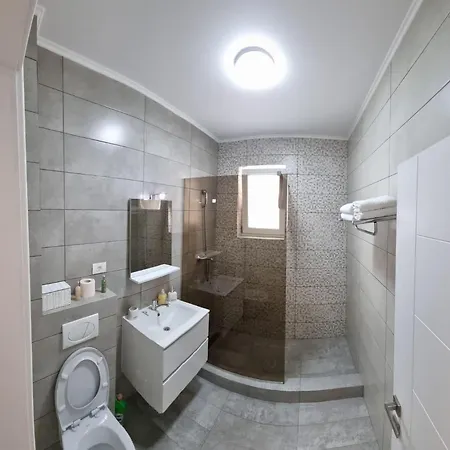 Апартаменты Emerald Mamaia Nord Нэводари