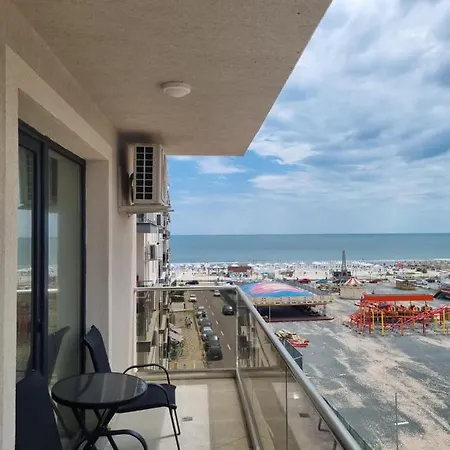 Апартаменты Emerald Mamaia Nord Нэводари