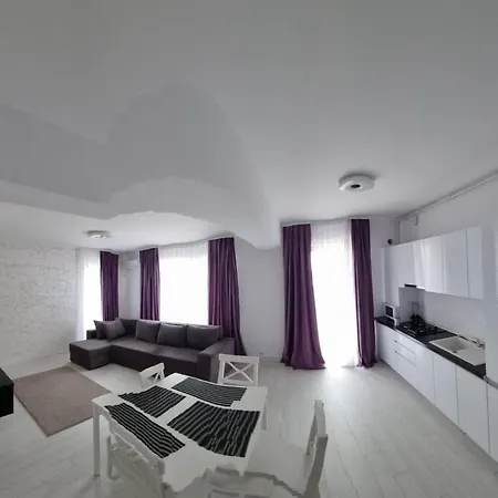 Emerald Mamaia Nord Апартаменты Нэводари