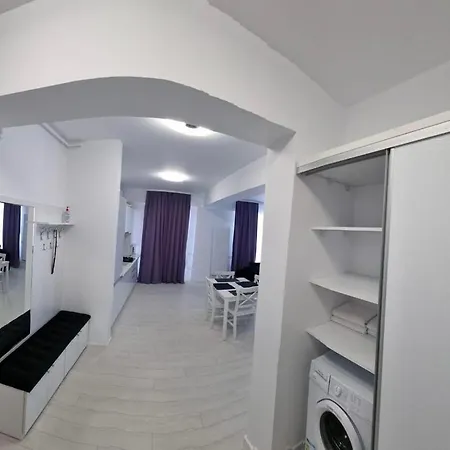 Апартаменты Emerald Mamaia Nord Нэводари